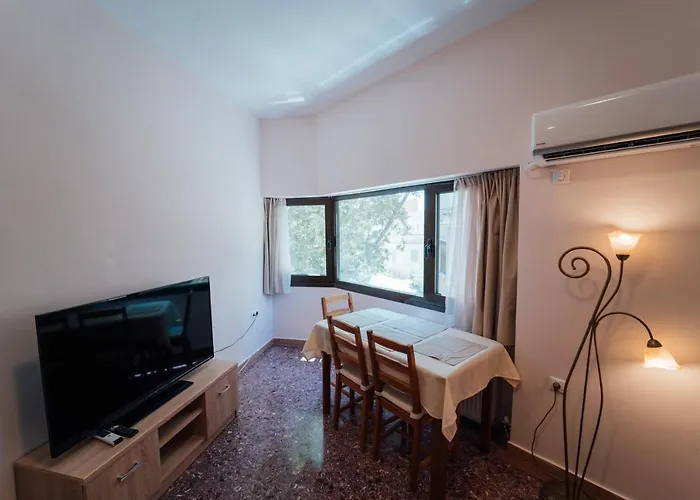 Luxury Apartment In Plaka - Acropolis