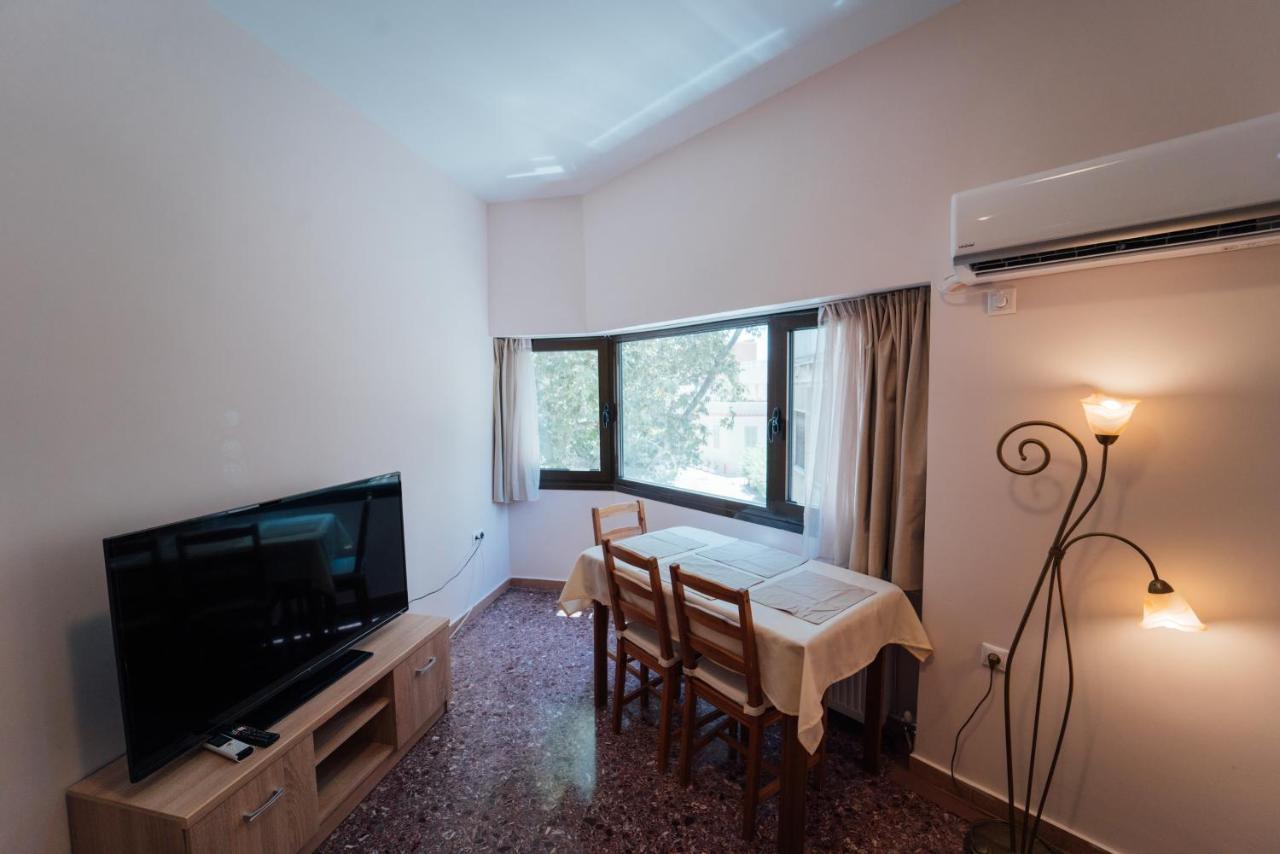 Luxury In Plaka - Acropolis Apartment Athens